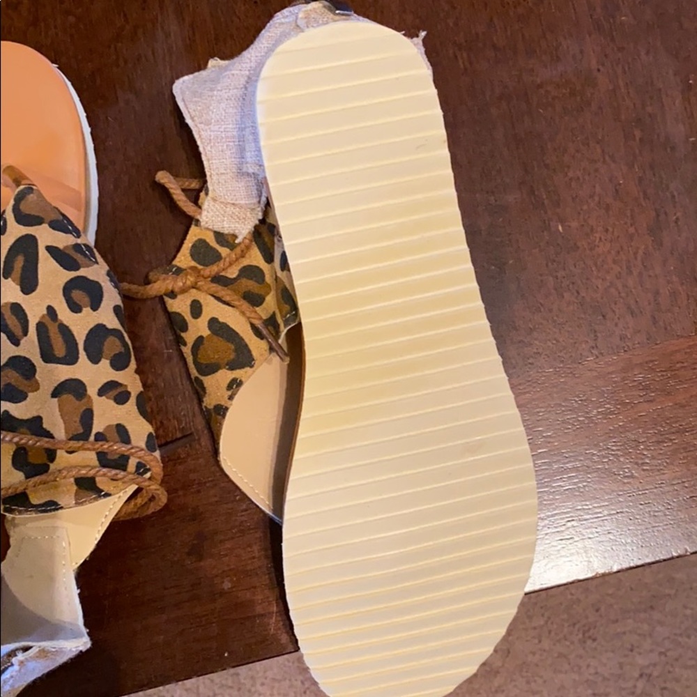 Sandals - Picture 2 of 3